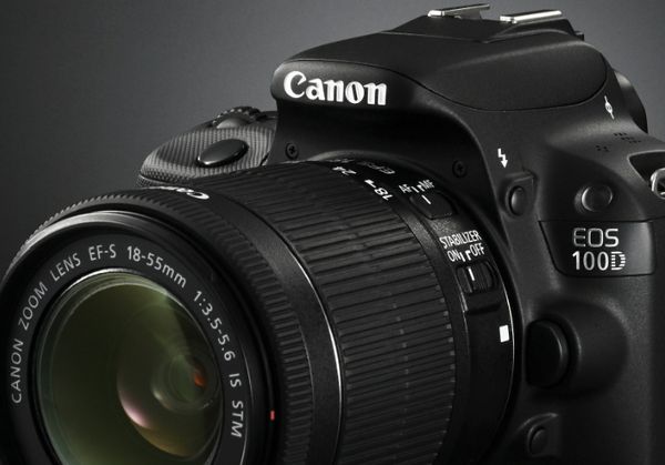 Корпус и дизайн фотоаппарата Canon EOS 100D