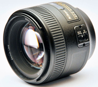   Nikon AF-S 85mm f/1.8G Nikkor