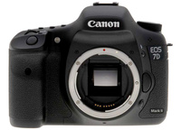 Canon EOS 7D Mark II –  