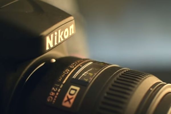 Видеообзор объектива Nikon AF-S DX Micro Nikkor 40mm f/2.8G