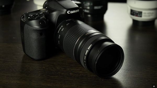 Видеообзор объектива Canon EF 75-300mm f/4-5.6 III USM