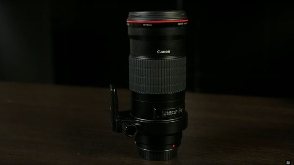 Видеообзор объектива Canon EF 180mm f/3.5L Macro USM