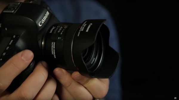 Видеообзор объектива Canon EF 24mm f/2.8 IS USM