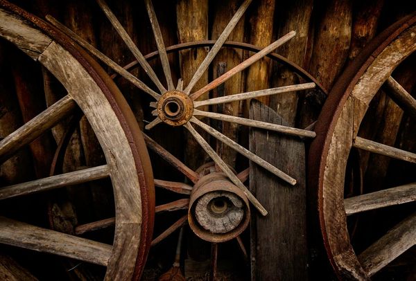 Old wagon wheels © Mark Freeman