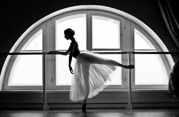Красота и грация балета в фотографиях Дарьян Волковой