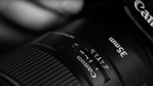 Видеообзор объектива Canon EF 35mm f/1.4L II USM