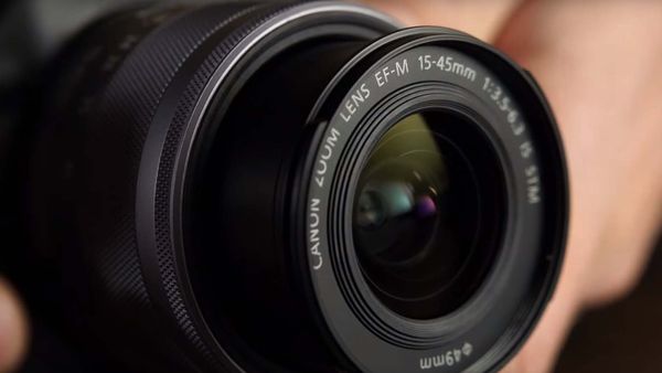 Видеообзор объектива Canon EF-M 15-45mm F/3.5-6.3 IS STM