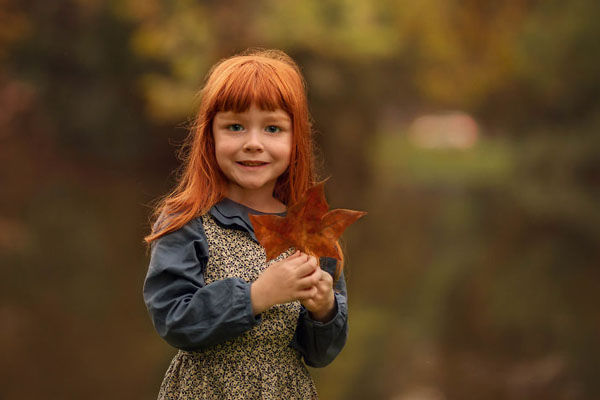 Рыжеволосые девочки и осень – прекрасное сочетание для фото