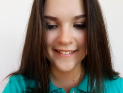 158a944c 223d 4003 81cf a58631e17923 rectangle 250 x
