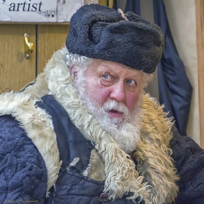 Андрей Антонов, «Артист»