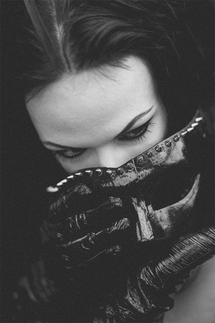 Анна Головатюк, «под маской»