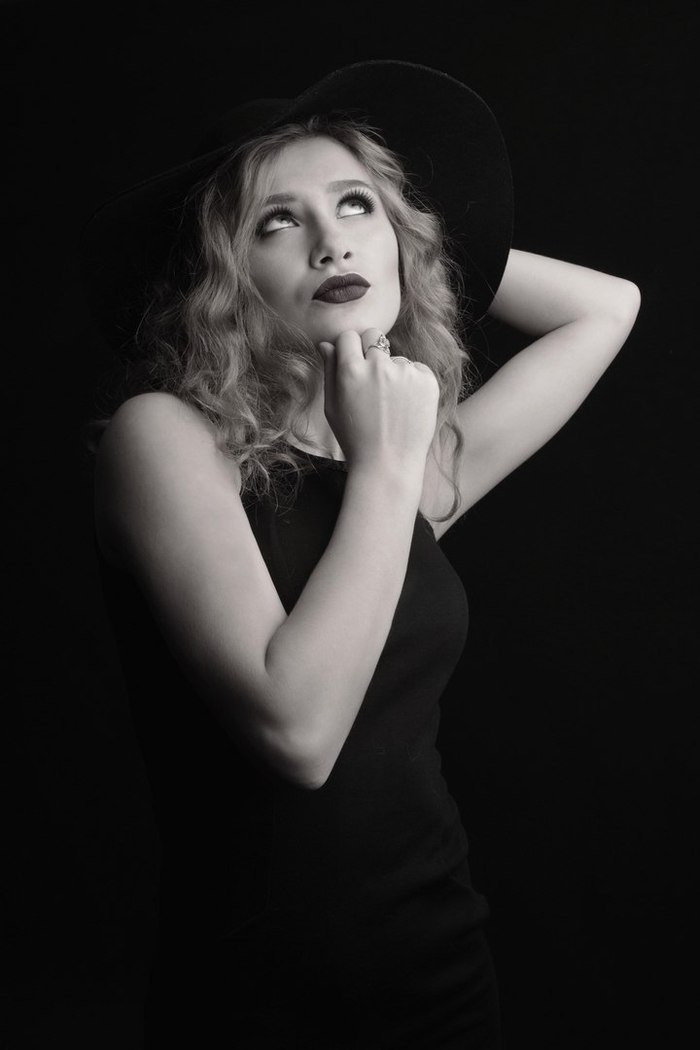 Klyaksa, «BW»