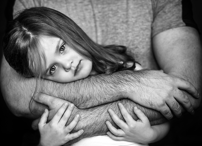 Elena Pozdnyakova, «in dad's arms»