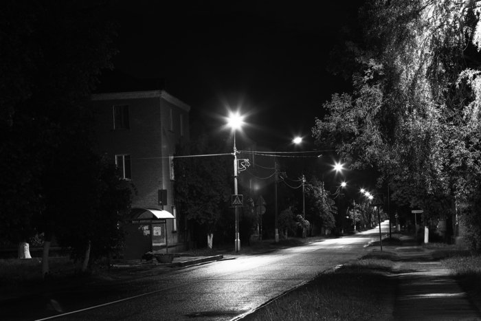 Данила Истомин, «Улица в ночи»