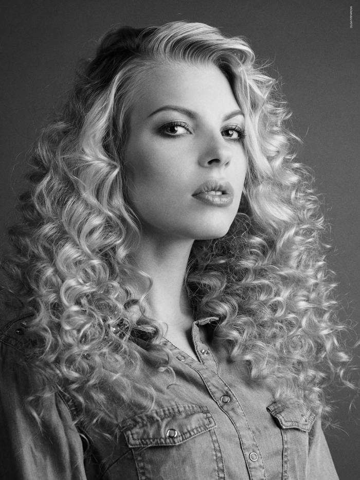 Ольга Фирфарова, «Портрет»