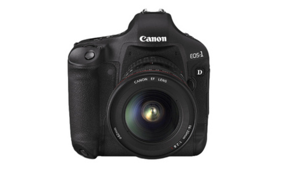 Зеркальная камера Canon EOS-1D Mark III