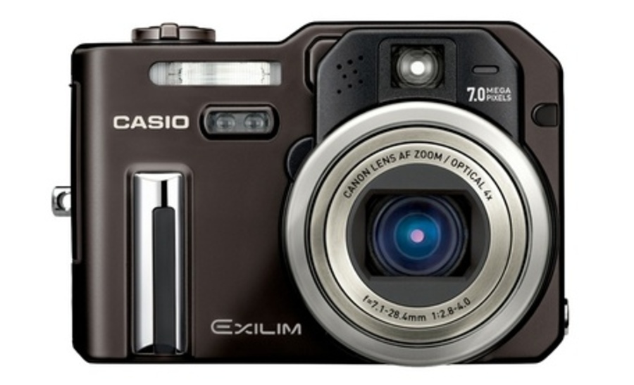 Компактная камера Casio Exilim EX-P700