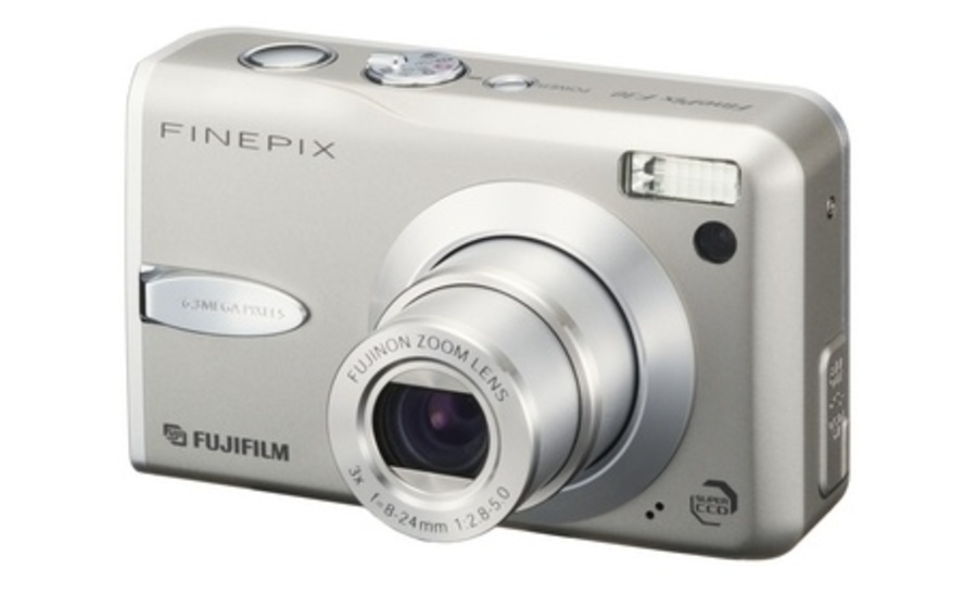 Компактная камера Fujifilm FinePix F30