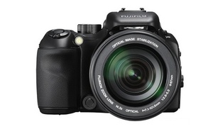 Компактная камера Fujifilm FinePix S100FS