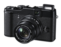 Компактная камера Fujifilm X10