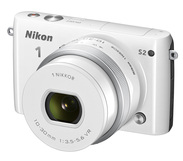 Беззеркальная камера Nikon 1 S2