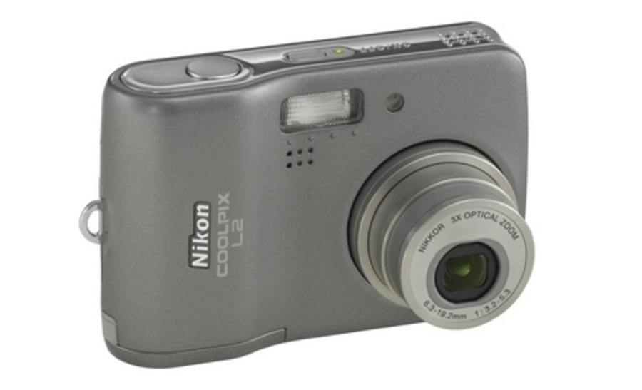 Компактная камера Nikon Coolpix L3