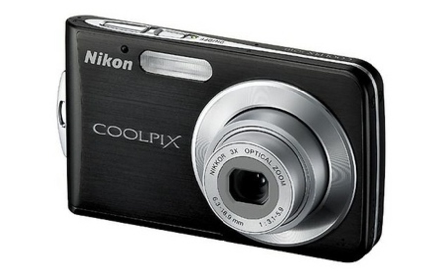 Компактная камера Nikon Coolpix S210