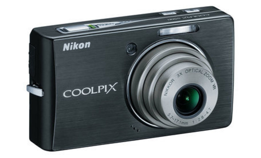 Компактная камера Nikon Coolpix S500