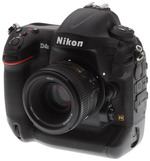 Зеркальная камера Nikon D4s