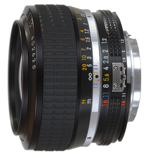 Nikon MF 50mm f/1.2 Nikkor