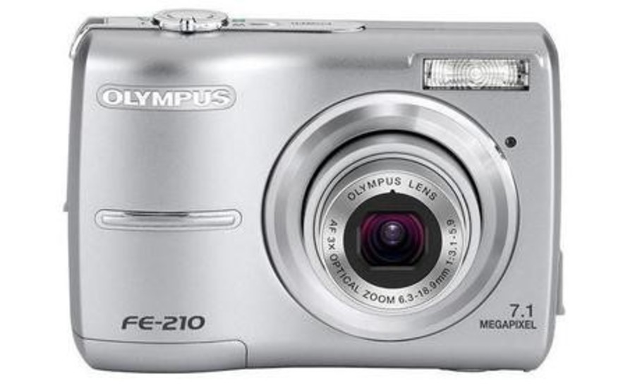Компактная камера Olympus FE-210