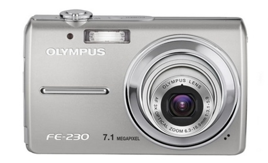 Компактная камера Olympus FE-230