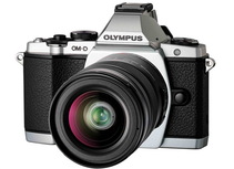Беззеркальная камера Olympus OM-D E-M5