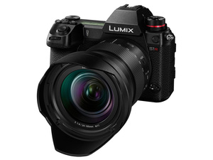 Беззеркальная камера Panasonic Lumix DC-S1R