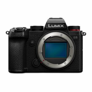 Беззеркальная камера Panasonic Lumix DC-S5