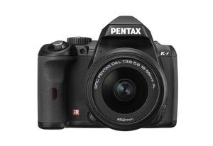 Зеркальная камера Pentax K-r